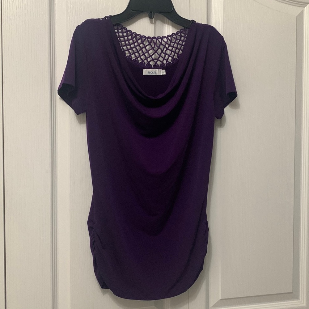 Ricky’s dressy top
